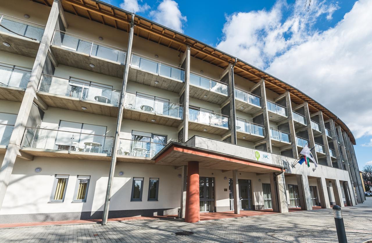 Harkanyi Psoriasis Centrum Extérieur photo